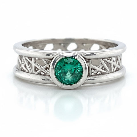 Petite Round Connection Ring 5mm Emerald