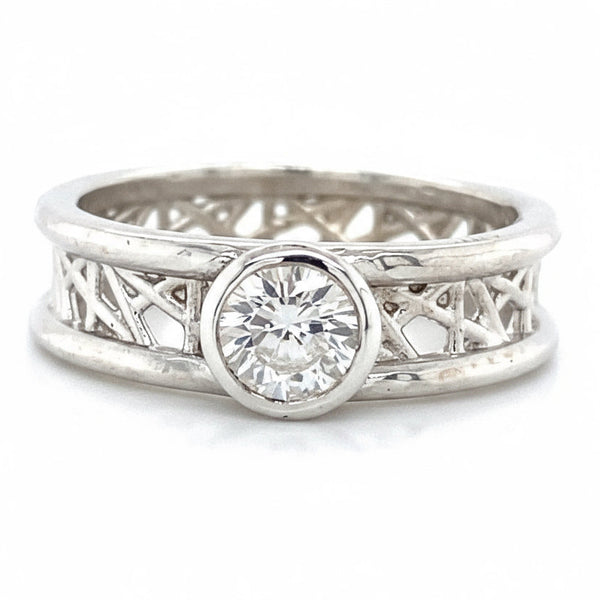 Petite Round Connection Ring 5mm White Topaz