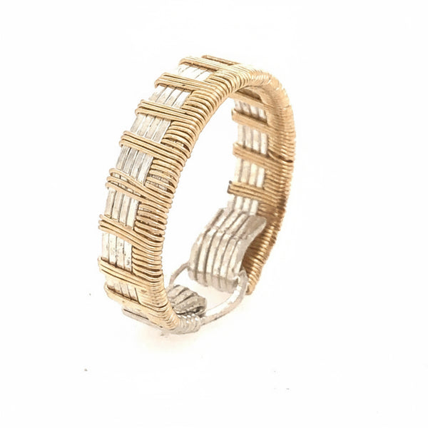 Pulse Band Ring