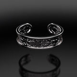 Oriental Pattern C-Bracelet